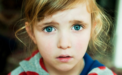 Ужас в детских голубых глазах
